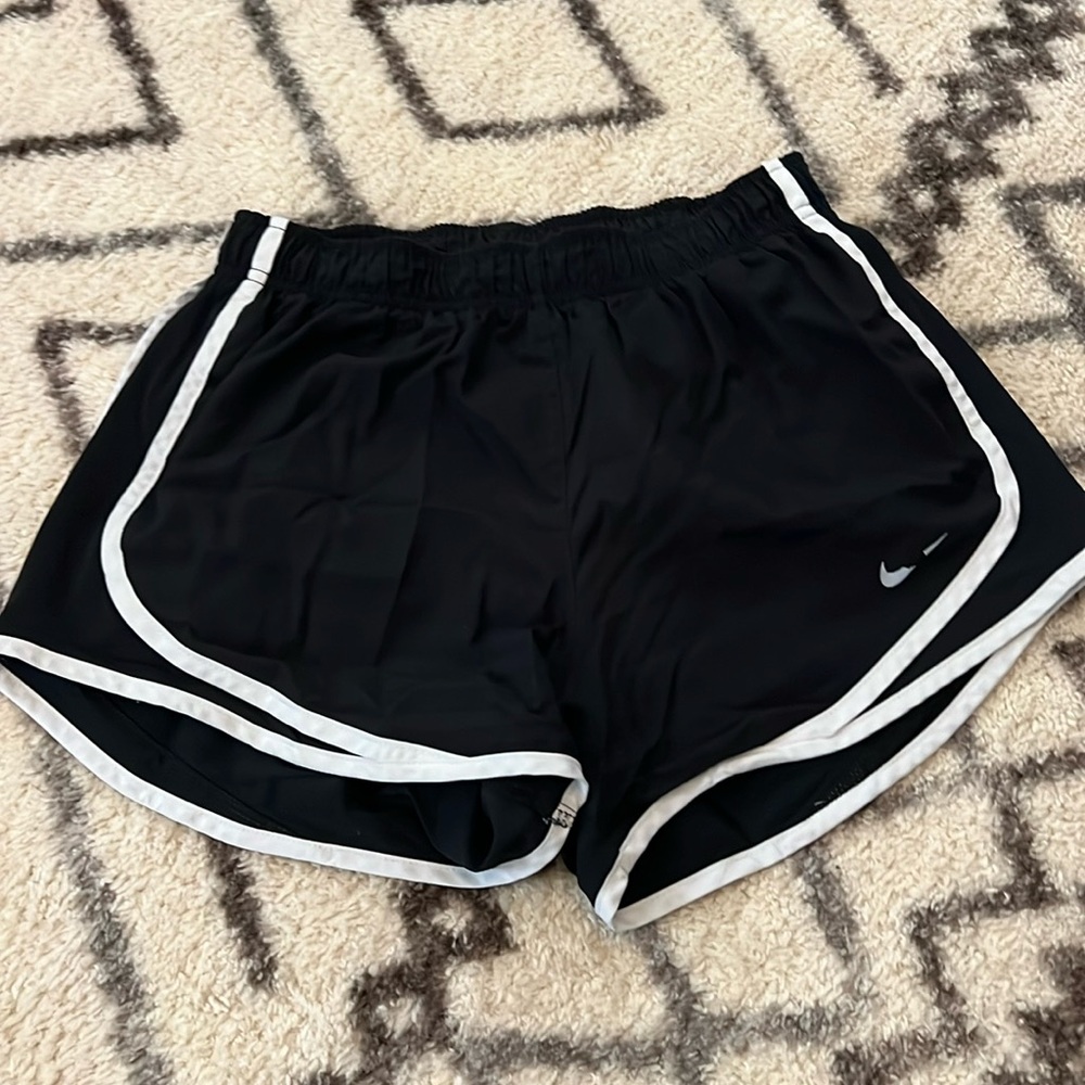 women’s Nike shorts